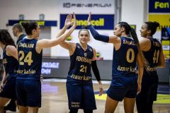 Kayla-McBride-Fenerbahce-Dec2020-26