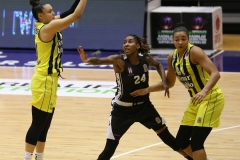 Kayla-McBride-Fenerbahce-Dec2020-34