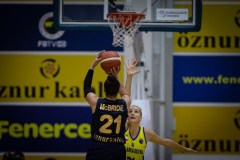 Kayla-McBride-Fenerbahce-Dec2020-45